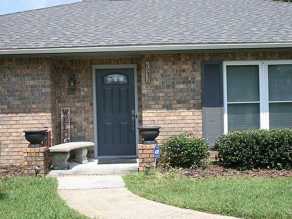 4th image of 6931 Kitty Hawk Dr