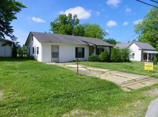 111 Sneed Street, Green Forest, AR 72638