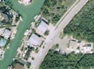 301A Sombrero Beach Rd, Marathon, FL 33050