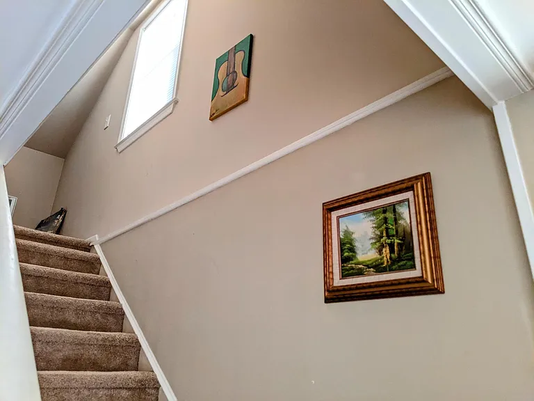 206 Zion Rd — Photo 7