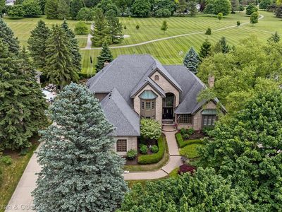 972 McDonald Dr, Northville, MI, 48167