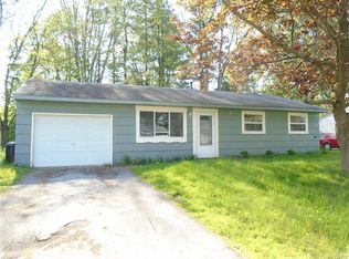 7925 Rinaldo Blvd E, Bridgeport, NY 13030