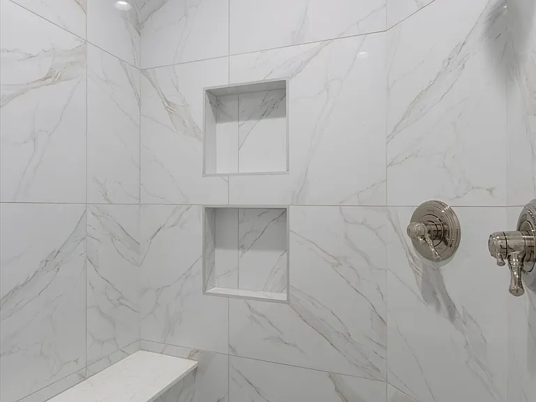 21911 Parkview Dr — Photo 34
