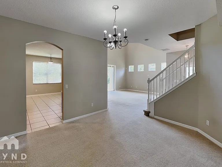 1460 Travertine Ter — Photo 4