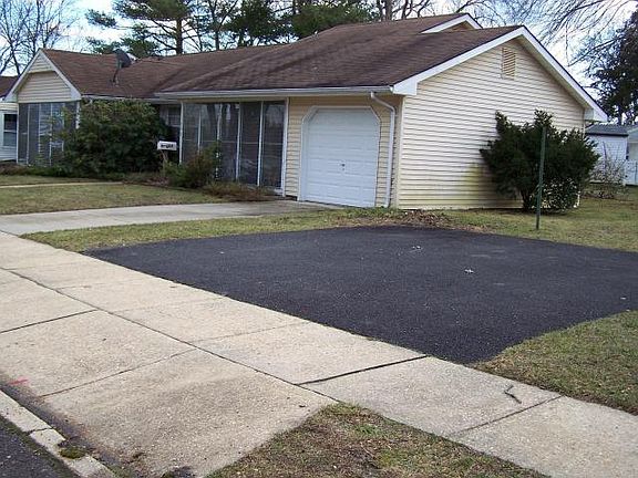 2nd image of 10D Carnation Dr