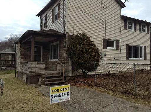 127 Iowa St photo 1