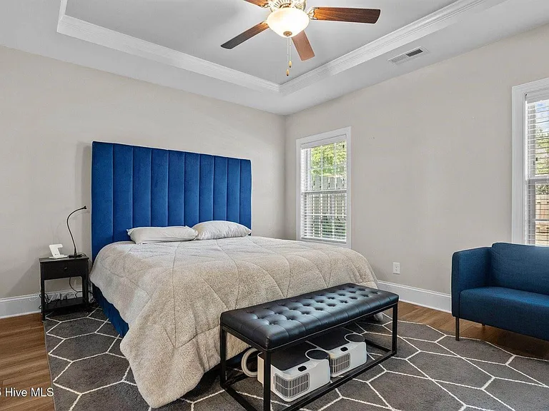127 Lark Dr — Photo 14