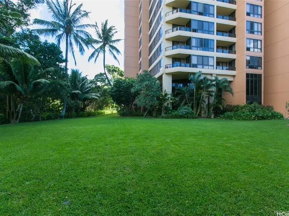 5333 Likini St APT 1005, Honolulu, HI 96818