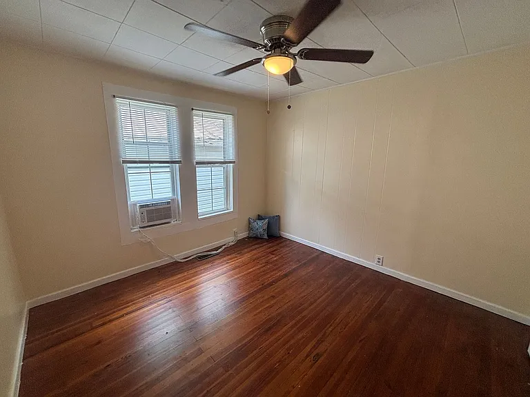 322 Garfield St — Photo 9