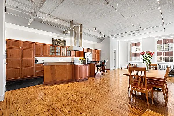 1st image of 49 Murray St APT 4