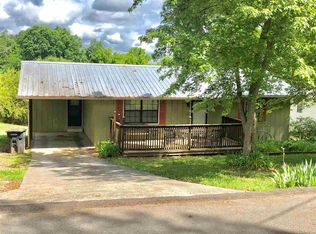 806 Haley St, Athens, TN 37303