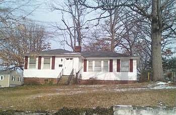 1st image of 2201 Cypress St