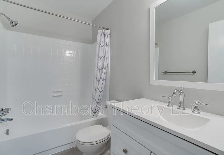 1003 Jennifer Ln — Photo 10