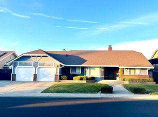 2319 Rivergate Dr, Riverbank, CA 95367
