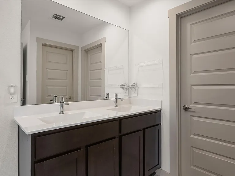 13517 Bonita Island Way — Photo 15