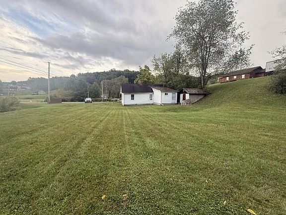 5th image of 556 Glenview Rd