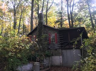 5 Pochuck Dr, Sussex, NJ 07461