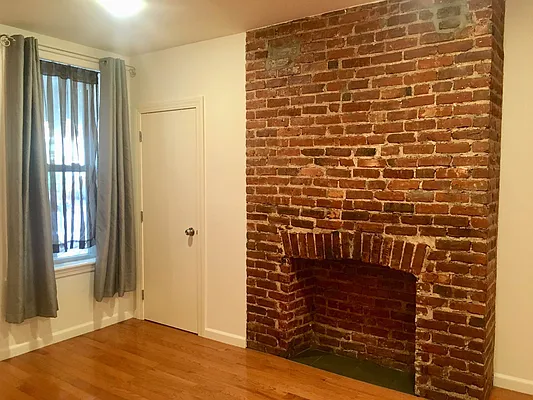 Rented by Brooklyn Real Estate Services | media 19
