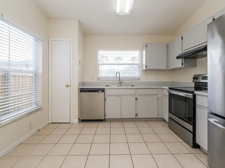 10147 Cedar Dune Dr — Photo 6