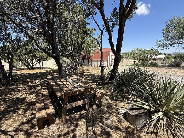 1 Autumnwood Ct — Photo 26