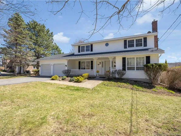 80 Park Dr, Rothesay, NB E2H 2S4