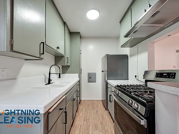 3rd image of 12811 Matteson Ave #9D