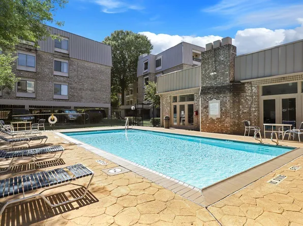 2209 S Braeswood Blvd APT 33E, Houston, TX 77030