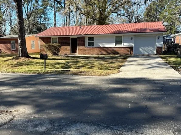 305 Chatham Villa Drive, Garden City, GA 31408