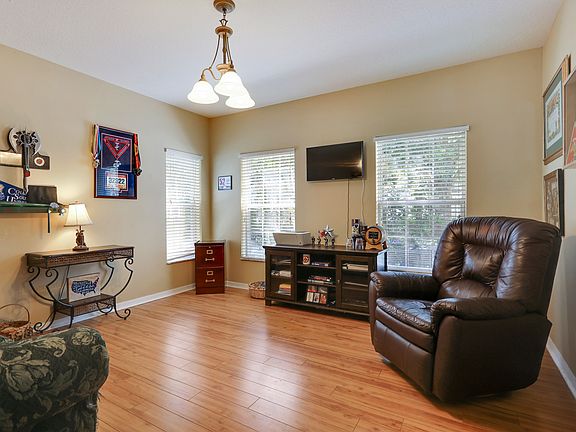 5th image of 16104 Bridgewalk Dr