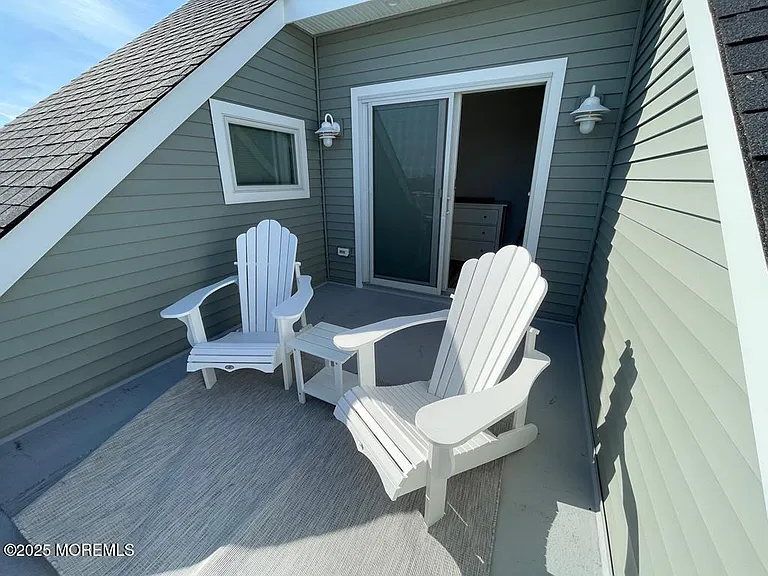 112 Albacore Dr — Photo 30