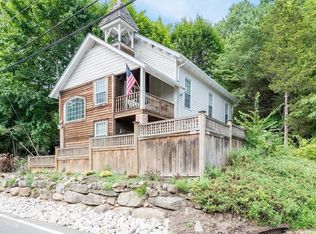 697 S Mountain Rd, New City, NY 10956