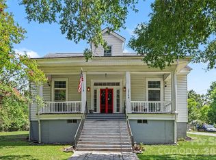 159 E Lacy St, Chester, SC 29706