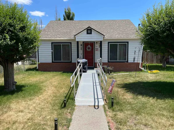 119 S Pine St, Dorris, CA 96023