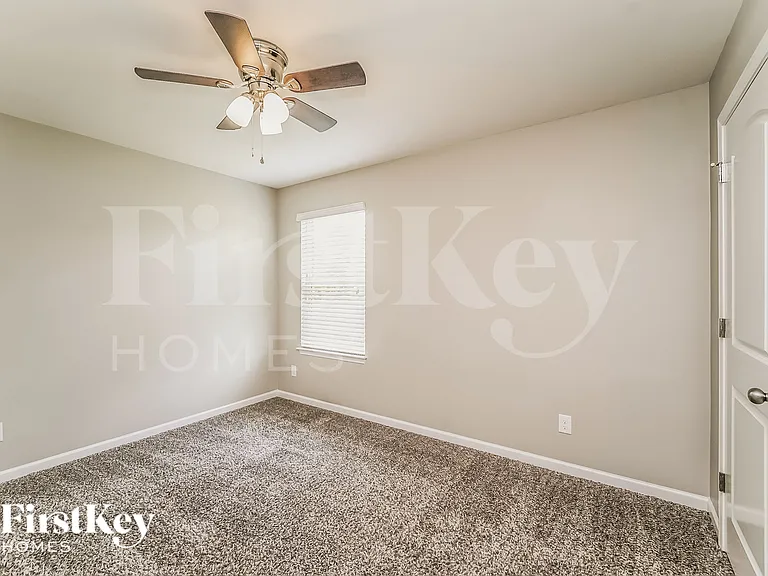 4011 Huntley Glen Dr — Photo 12