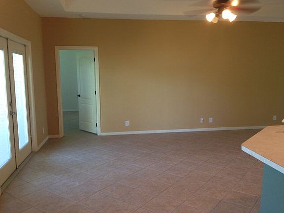 5th image of 39 Lakewood Dr