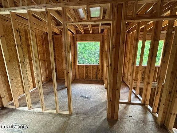 5th image of 1915 Buckeye View Way
