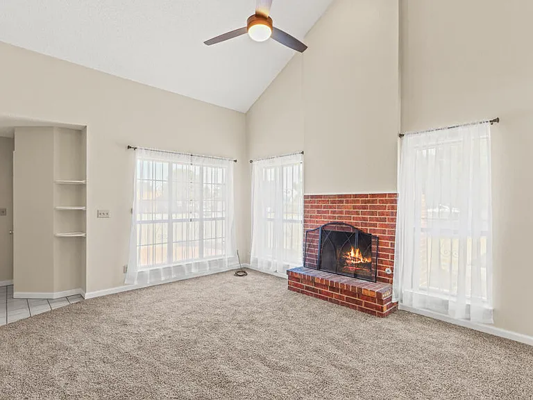 1861 Sonoma Pl — Photo 7