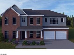 1958 Hickory Reserve Rd, Knoxville, TN 37932