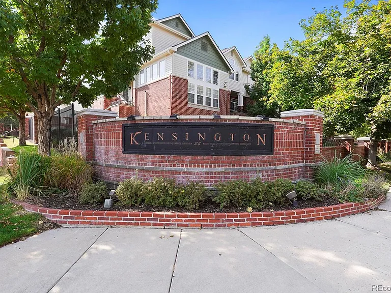 9886 E Carolina Pl — Photo 19