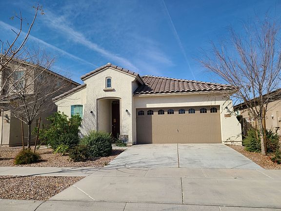 5th image of 1710 S 104th Dr