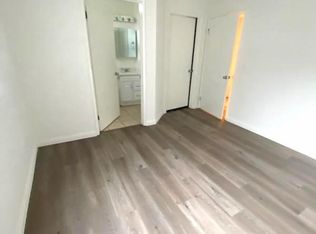 868 S Kingsley Dr #1116, Los Angeles, CA 90005
