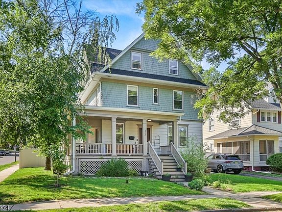 2nd image of 33 Morse Ave
