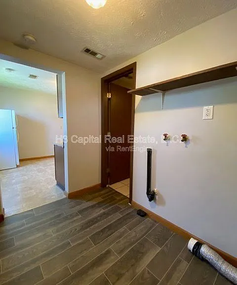 2011 Harris St #C — Photo 12