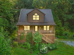 103 Meadow Springs Ct, Flag Pond, TN 37657