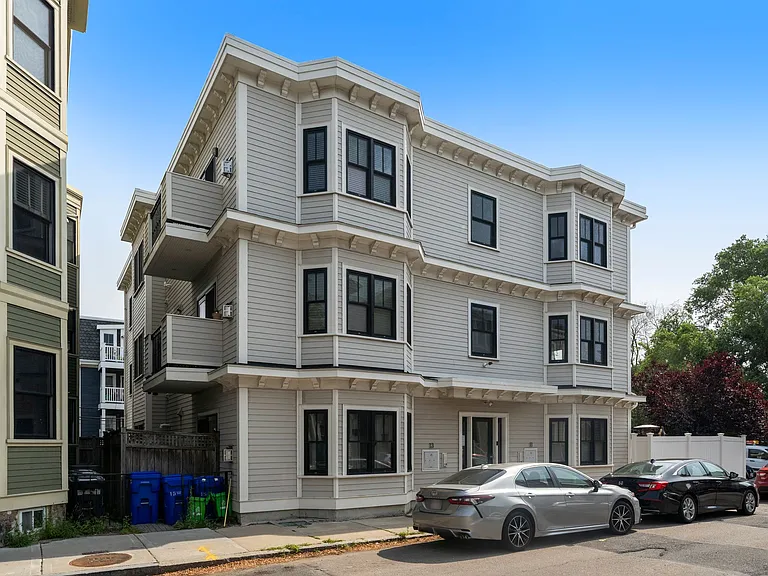 11 Howell St #2 — Photo 26