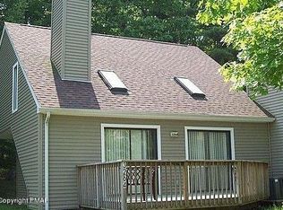 3264 Windemere Dr, Bushkill, PA 18324