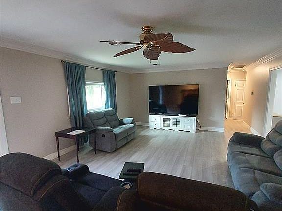 5th image of 9505 Margo Ann Ln