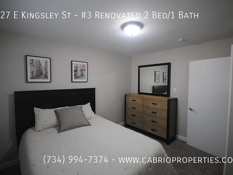 727 E Kingsley St — Photo 27
