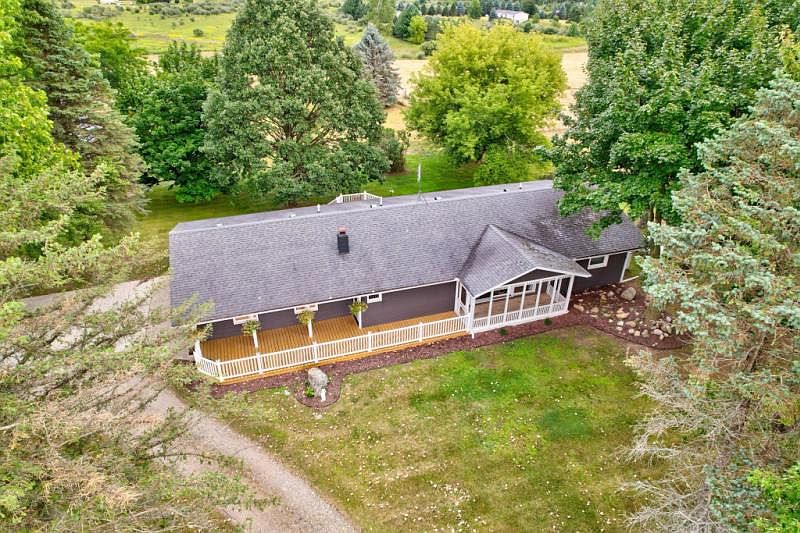 373 E Millington Rd, photo 6
