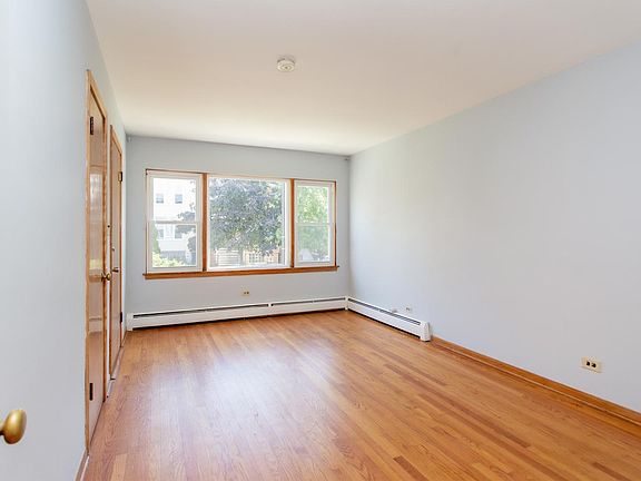 3rd image of 1330 S 50th Ct